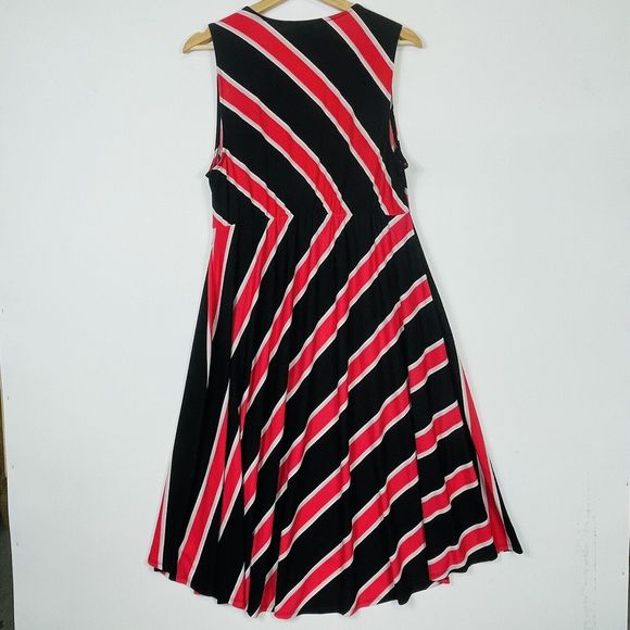 Torrid Black Pink Diagonal Stripe Crepe Wrap‎ Sleeveless Dress Womens Plus 1 1X - Picture 5 of 6